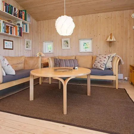 Semesterbostad 6 Person Holiday Home In Knebel Ørby